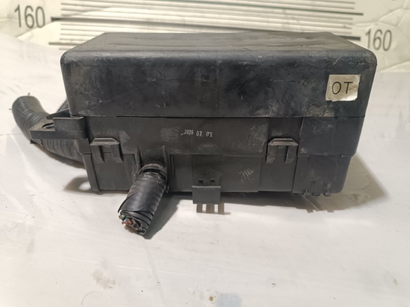 Блок предохранителей под капот, 2000 рублей, Пешки