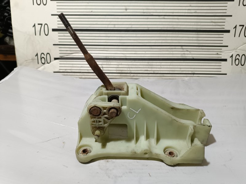 Кулиса МКПП, 2000 рублей, Пешки