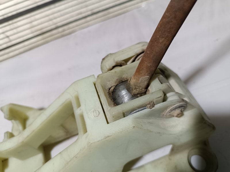 Кулиса МКПП, 2000 рублей, Пешки