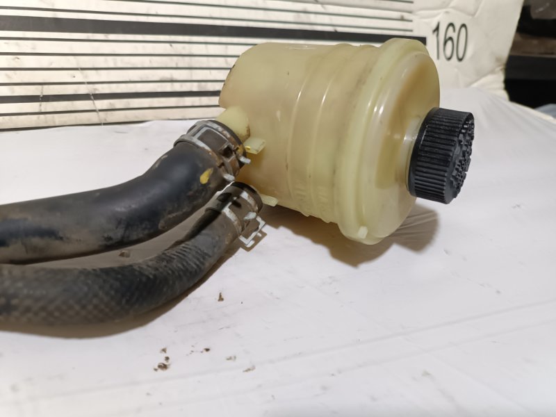 Бачок гидроусилителя руля, 1500 рублей, Пешки