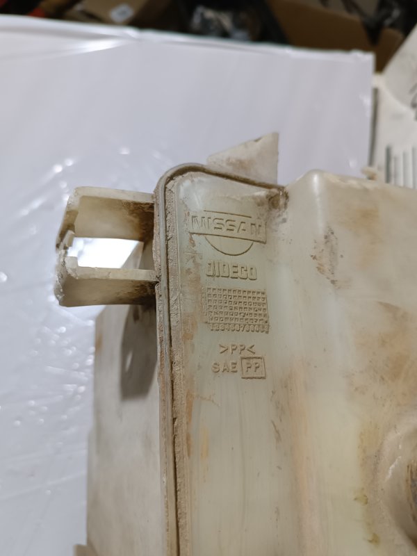 Бачок стеклоомывателя, 700 рублей, Пешки