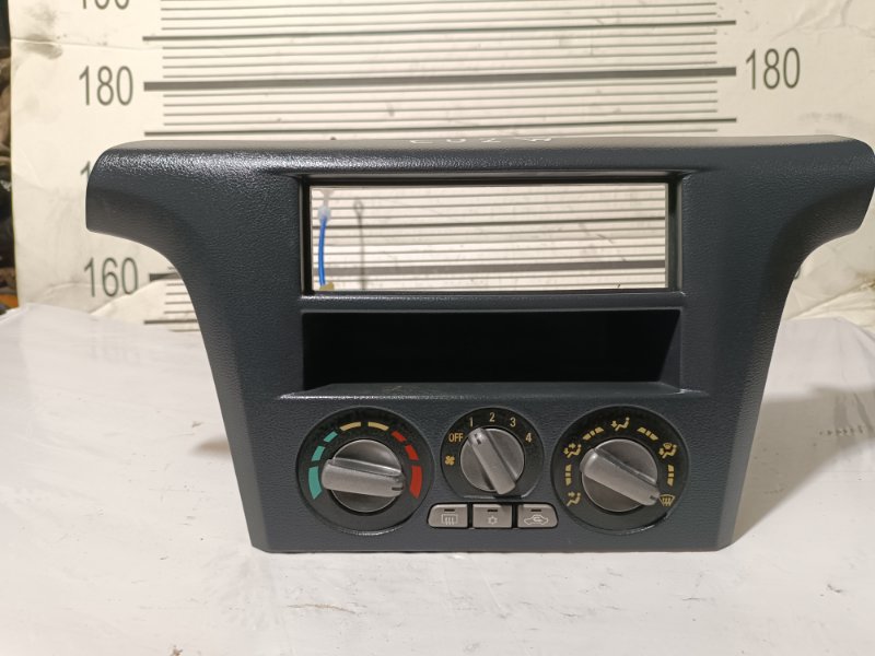 Консоль центральная, 5000 рублей, Пешки