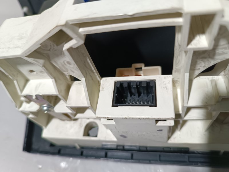 Консоль центральная, 5000 рублей, Пешки