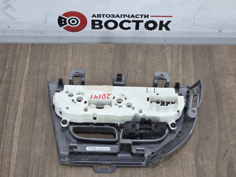 Блок управления климат-контролем, 1500 рублей, Пешки