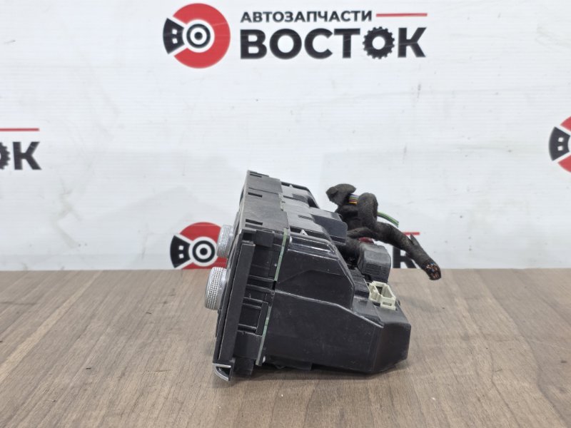 Блок управления климат-контролем, 4000 рублей, Пешки