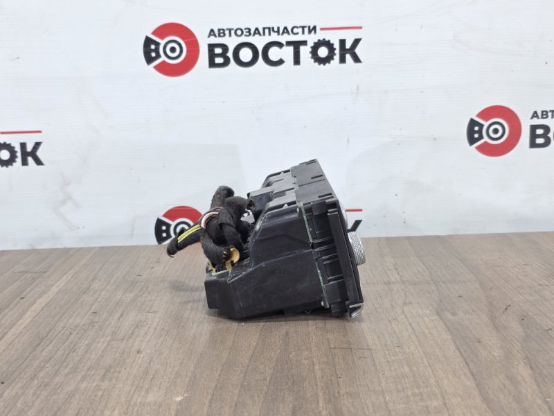 Блок управления климат-контролем, 4000 рублей, Пешки