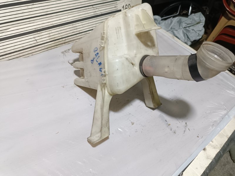 Бачок стеклоомывателя, 2000 рублей, Пешки