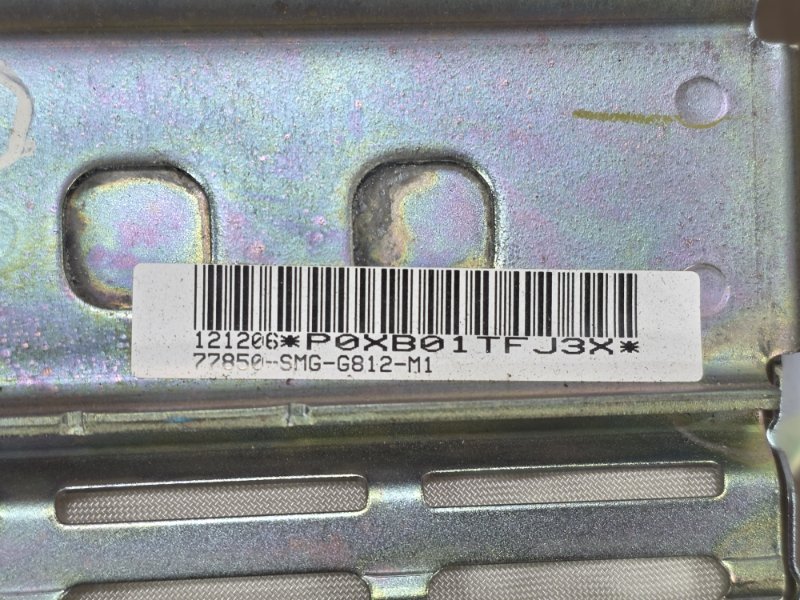 Подушка безопасности пассажира, 8000 рублей, Пешки