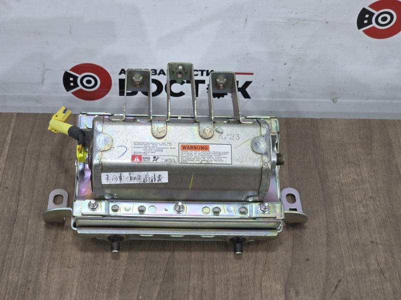 Подушка безопасности пассажира, 8000 рублей, Пешки