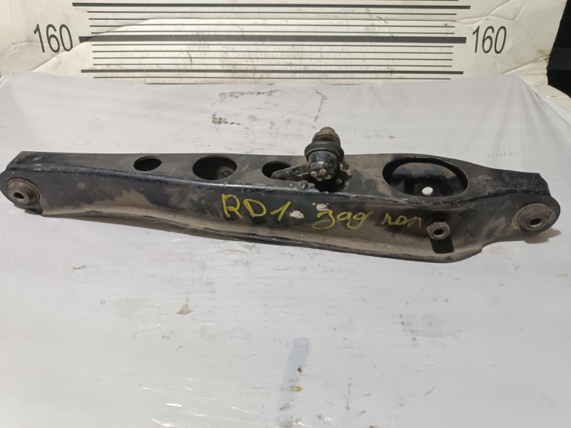 Рычаг нижний, 3000 рублей, Пешки