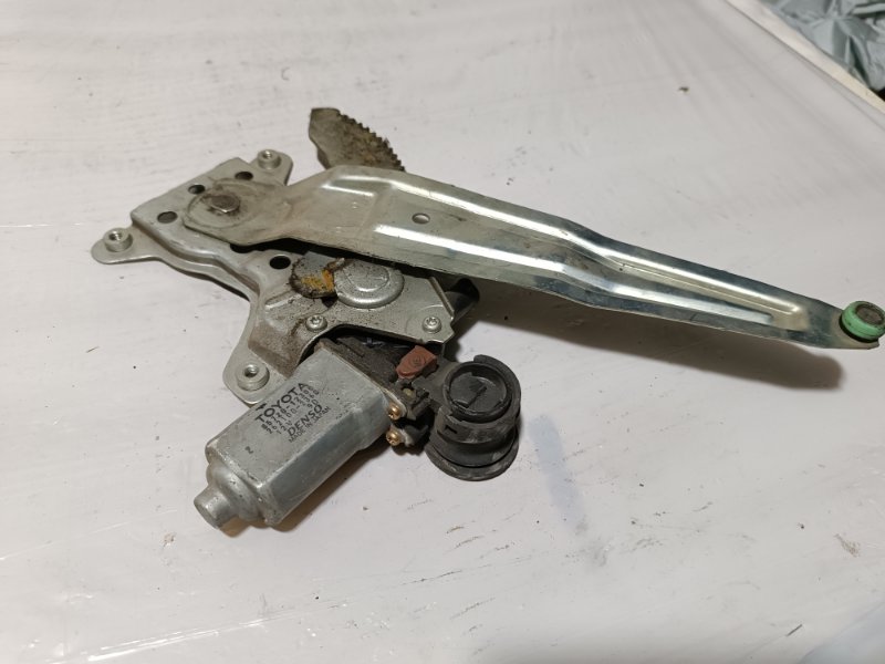 Стеклоподъемный механизм, 1000 рублей, Пешки