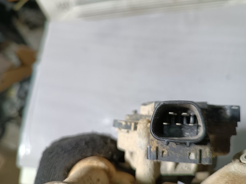 Трапеция дворников, 5000 рублей, Пешки