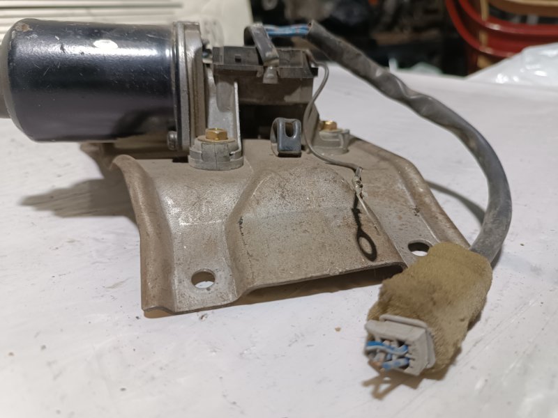 Мотор дворников, 2000 рублей, Пешки