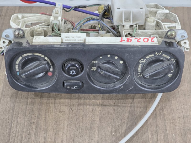 Блок управления климат-контролем, 3500 рублей, Пешки