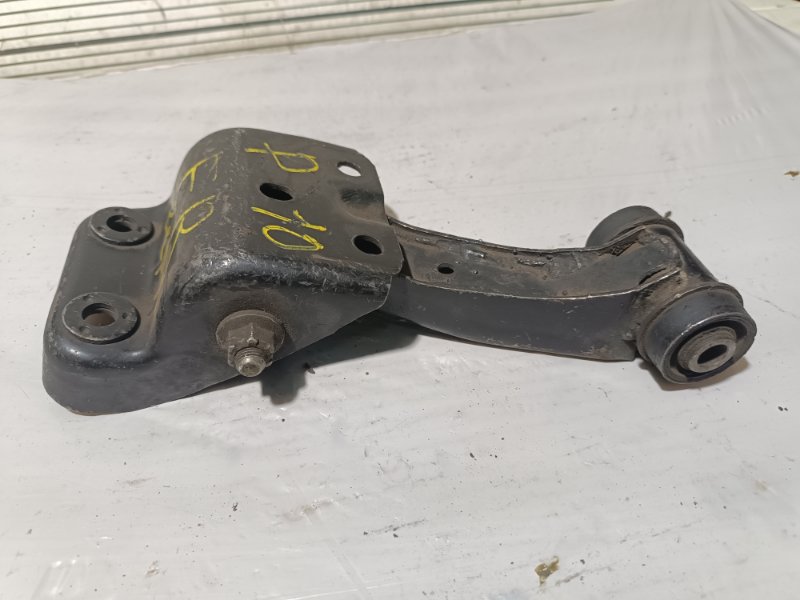 Рычаг верхний, 1500 рублей, Пешки