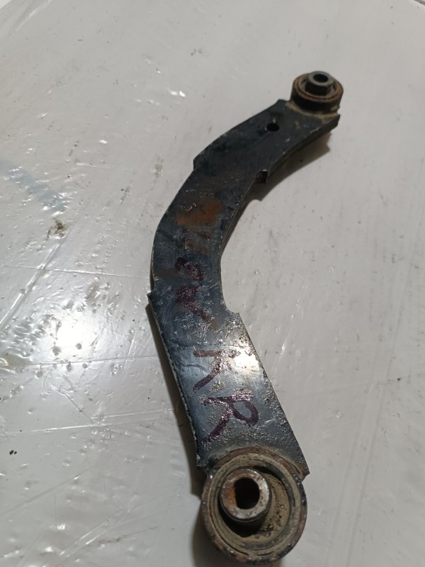 Рычаг верхний, 1500 рублей, Пешки