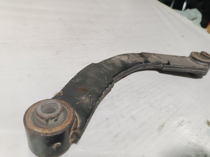 Рычаг верхний, 1500 рублей, Пешки