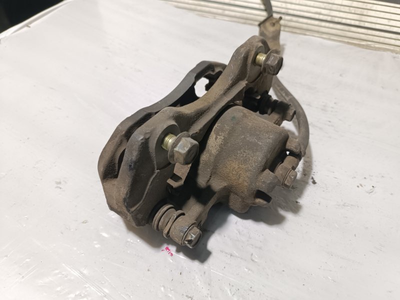 Суппорт тормозной, 2000 рублей, Пешки