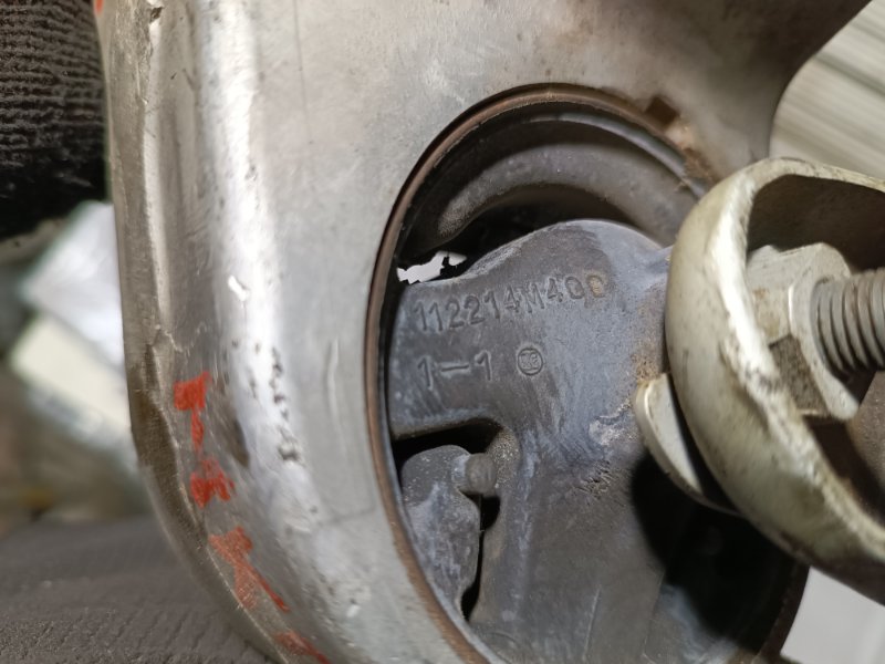 Подушка МКПП, 2000 рублей, Пешки