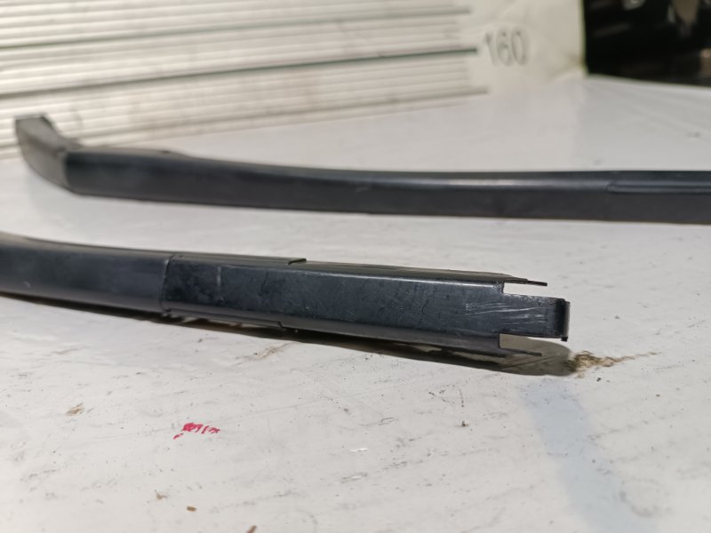 Поводок стеклоочистителя, 3000 рублей, Пешки