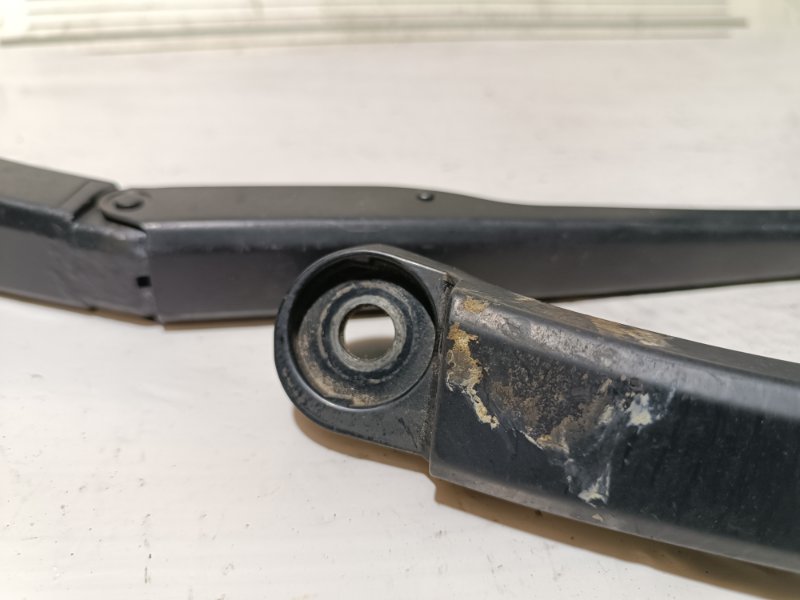 Поводок стеклоочистителя, 3000 рублей, Пешки