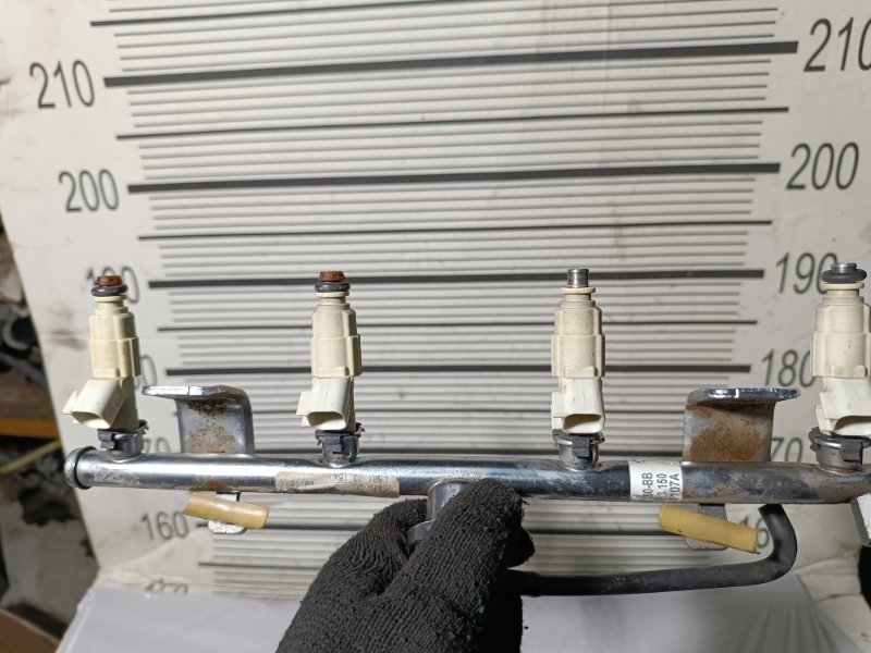 Форсунка топливная, 2000 рублей, Пешки