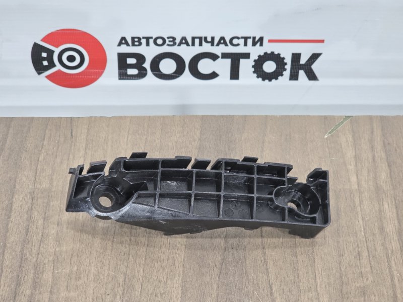 Кронштейн решетки радиатора, 1000 рублей, Пешки