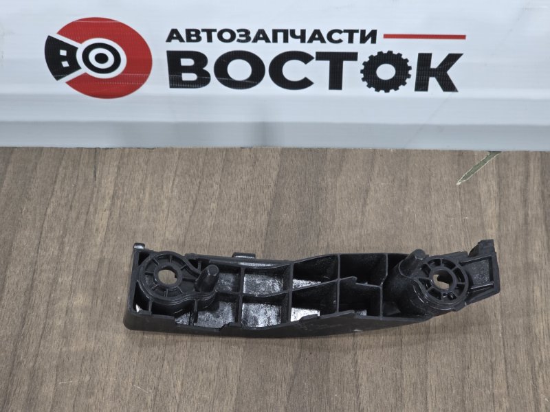 Кронштейн решетки радиатора, 1000 рублей, Пешки