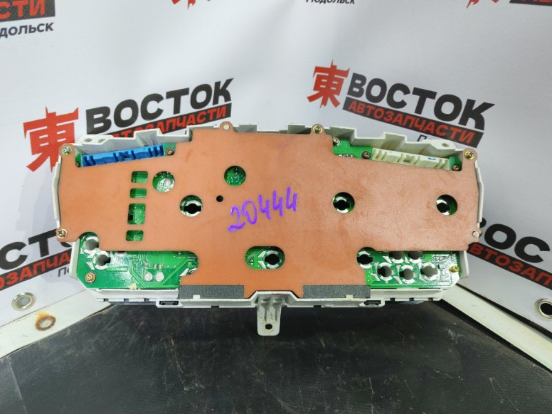 Панель приборов, 2000 рублей, Пешки