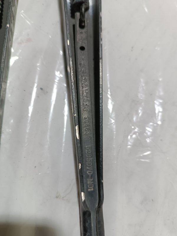 Поводок стеклоочистителя, 2500 рублей, Пешки