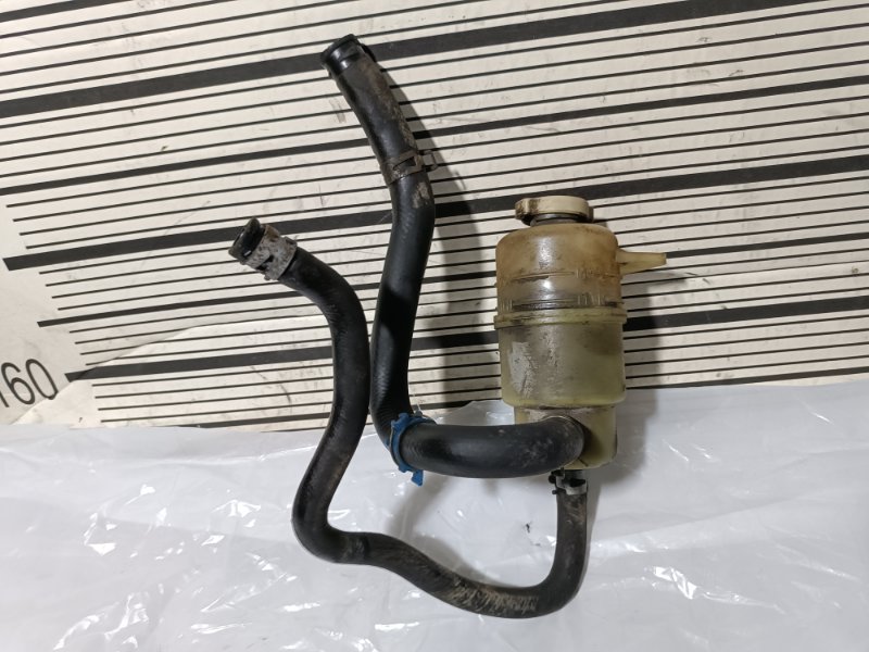 Бачок гидроусилителя руля, 1200 рублей, Пешки