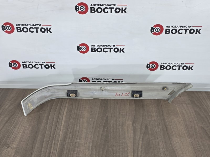 Молдинг на крыло, 1500 рублей, Пешки