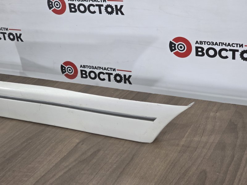 Молдинг на крыло, 1500 рублей, Пешки