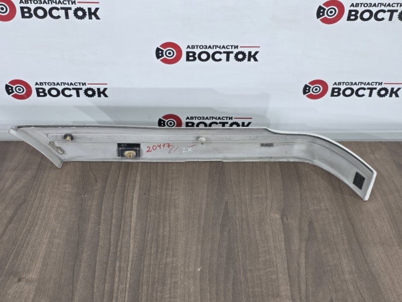 Молдинг на крыло, 1500 рублей, Пешки