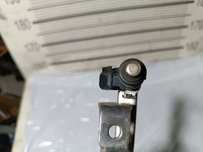 Форсунка топливная, 2000 рублей, Пешки