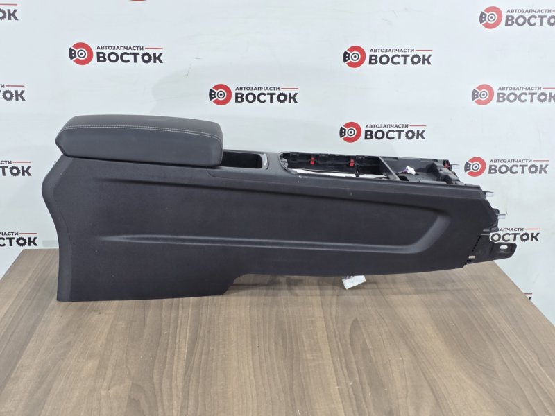 Подлокотник, 10000 рублей, Пешки