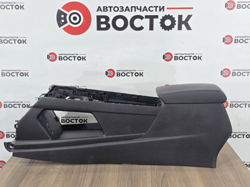 Подлокотник, 8000 рублей, Пешки