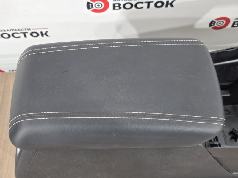 Подлокотник, 8000 рублей, Пешки