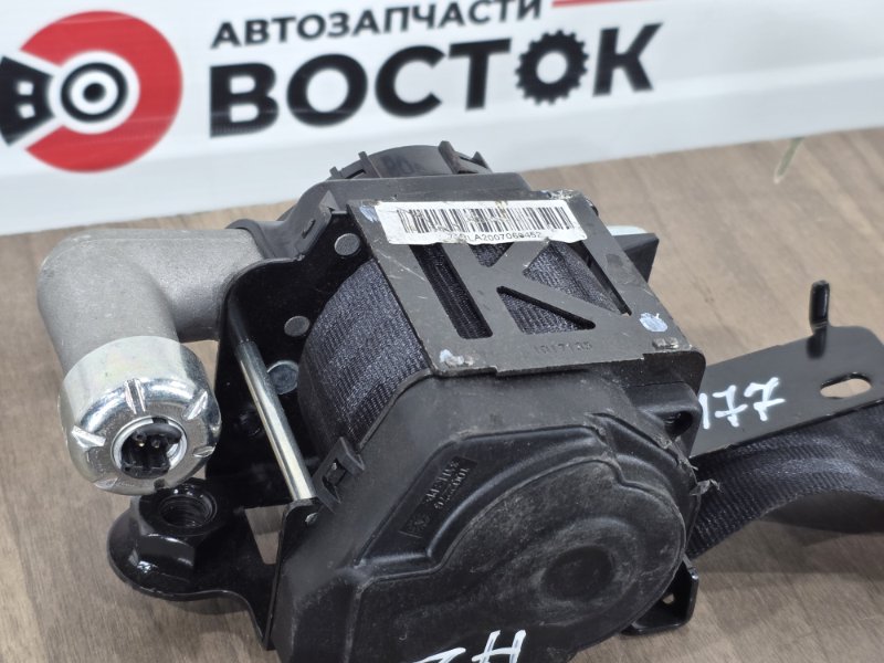 Ремень безопасности, 6000 рублей, Пешки