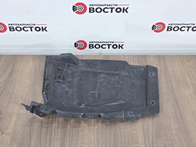 Подкрылок, 1200 рублей, Пешки