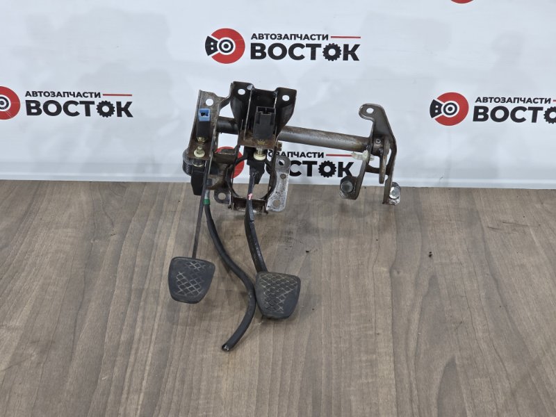 Педаль сцепления, 12000 рублей, Пешки