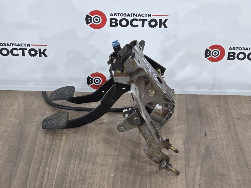 Педаль сцепления, 12000 рублей, Пешки