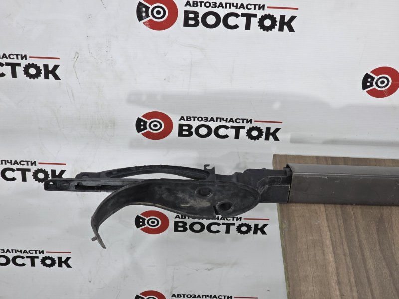 Рейлинг, 2300 рублей, Пешки