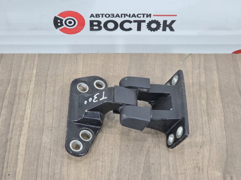 Петля двери багажника, 5000 рублей, Пешки