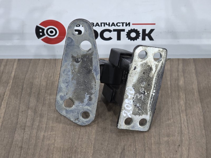 Петля двери багажника, 5000 рублей, Пешки