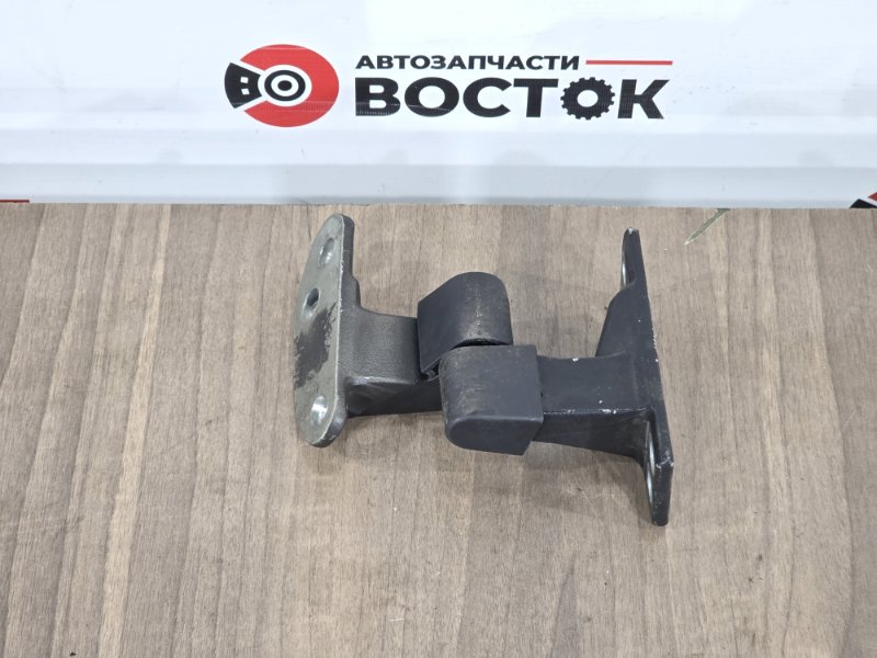 Петля двери багажника, 5000 рублей, Пешки