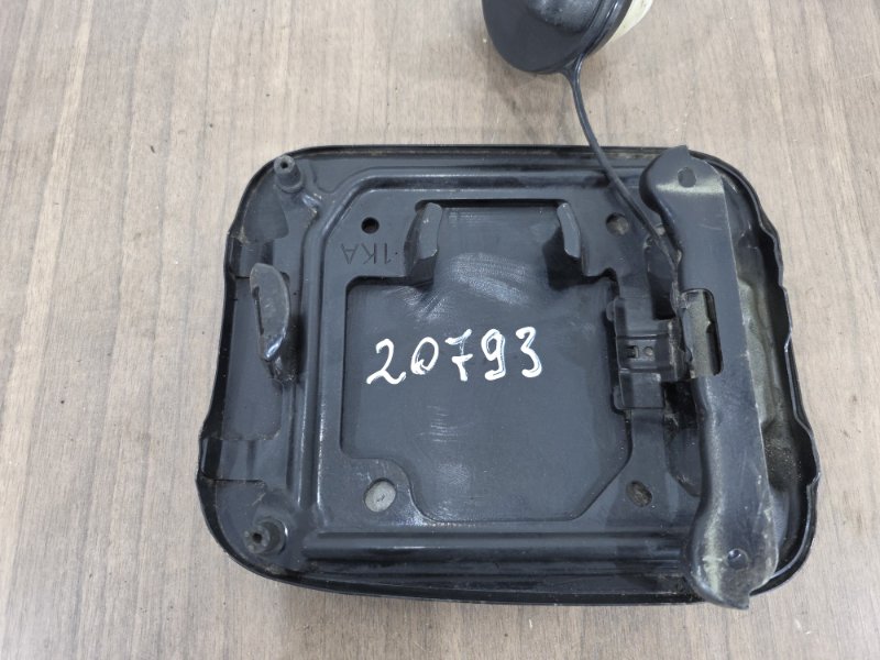 Лючок топливного бака, 1500 рублей, Пешки