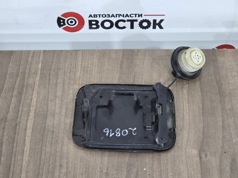 Лючок топливного бака, 1500 рублей, Пешки