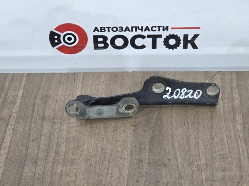 Петля капота, 1000 рублей, Пешки