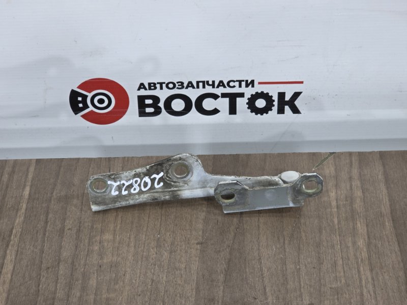 Петля капота, 1000 рублей, Пешки